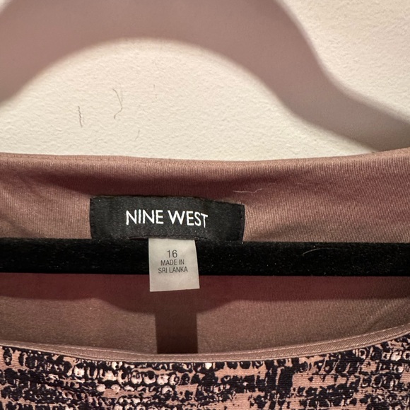 Nine West taupe and black knee length dress. - Picture 3 of 5